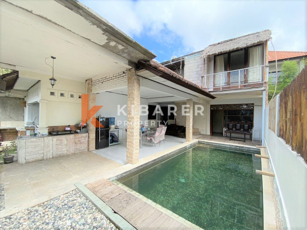 Six Bedroom Guest House For Yearly Rental Situated in Ungasan — image 1