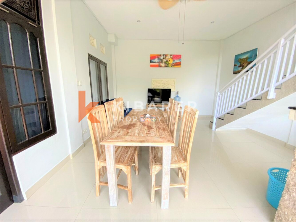 Balinese Three Bedroom Open Living Villa Situated in Kerobokan — image 5