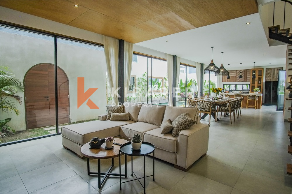 Stunning Three Bedrooms Enclosed Living Villa Walking Distance To Cemagi Beach — image 10