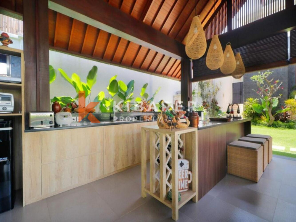 Stunning Four Bedroom Open Living Villa Situated in Ungasan — image 13