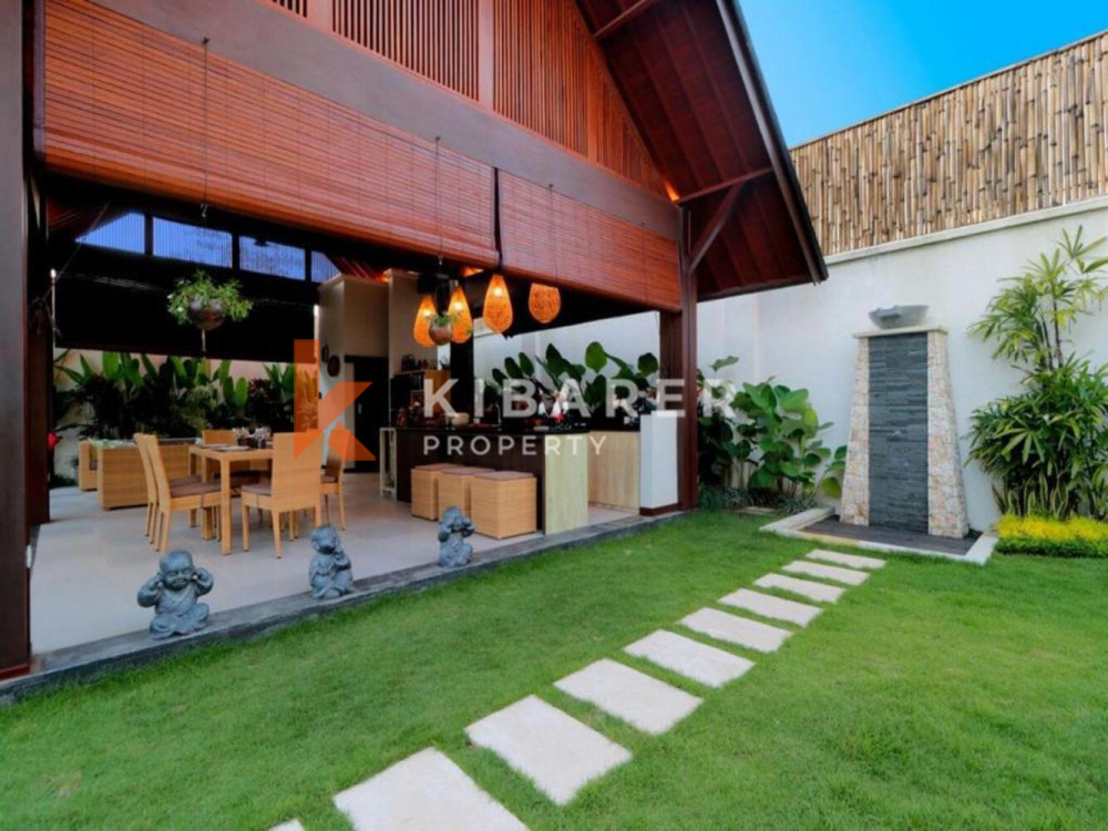 Stunning Four Bedroom Open Living Villa Situated in Ungasan — image 9