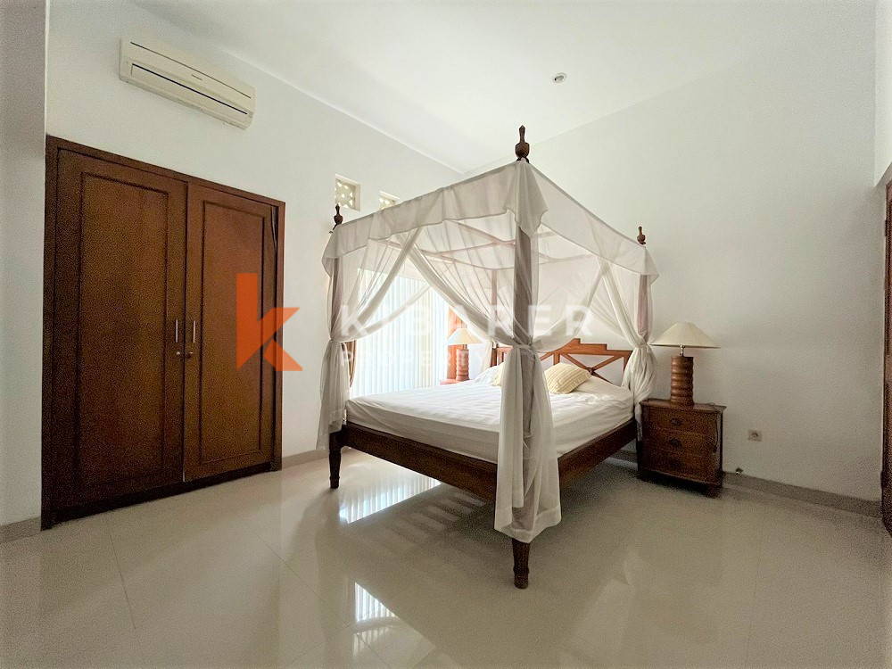 Magnificent Closed Three-Bedroom Villa Complex in Berawa — image 13