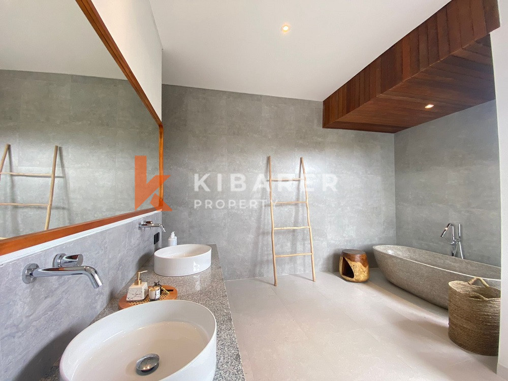 Beautiful New Two-Bedroom Villa Located in Pererenan — image 11