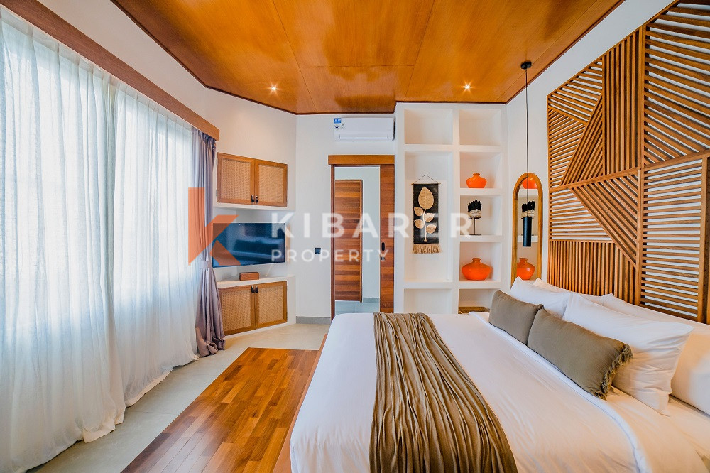 Stunning Three Bedroom Villa walking distance to Cemagi Beach — image 14