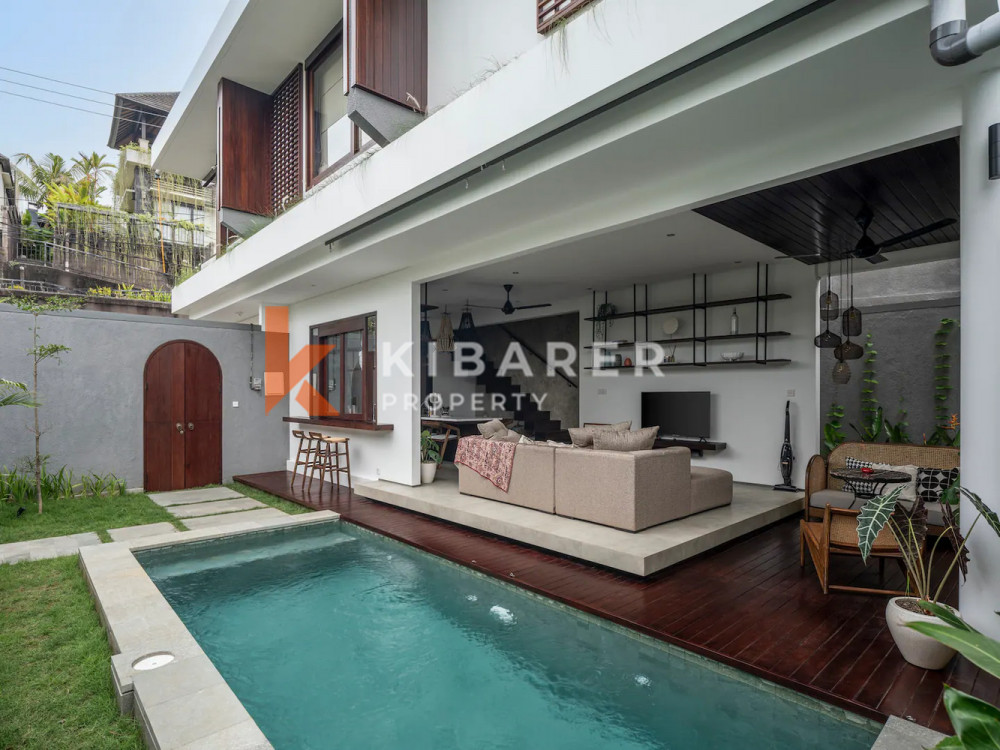 Modern Three-Bedroom Villa with Open Living Area Nestled in Ungasan — image 4