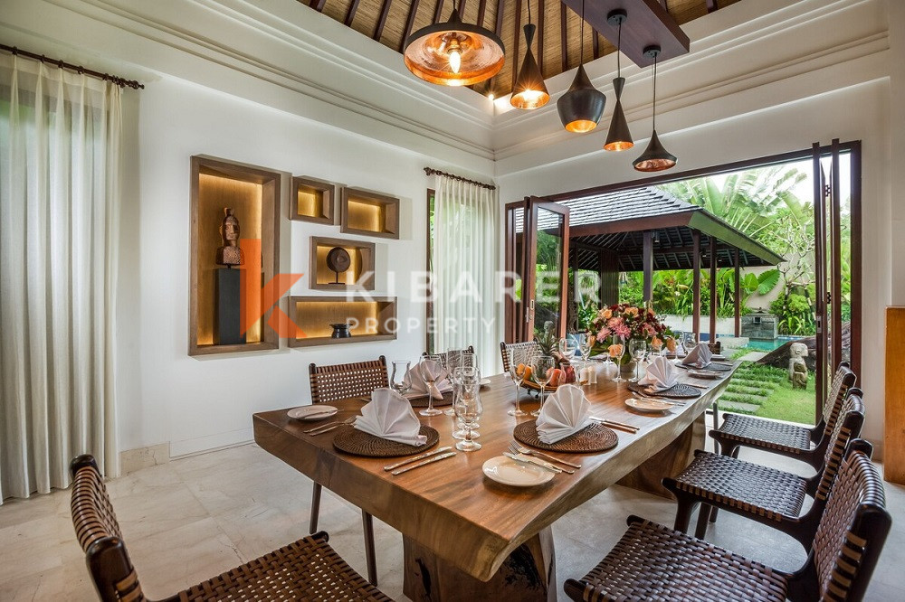 Stunning Four Bedroom Villa located in quiet Seminyak area — image 7