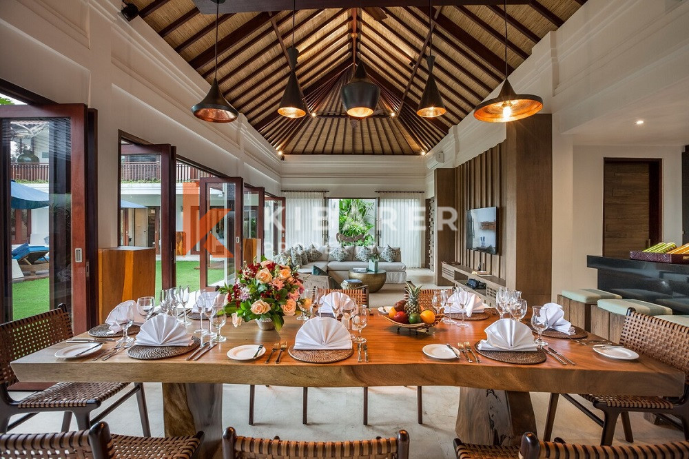 Stunning Four Bedroom Villa located in quiet Seminyak area — image 4