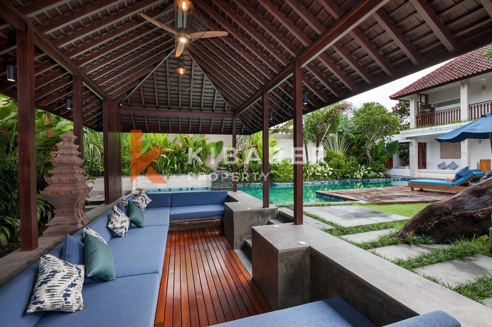 Stunning Four Bedroom Villa located in quiet Seminyak area — image 16