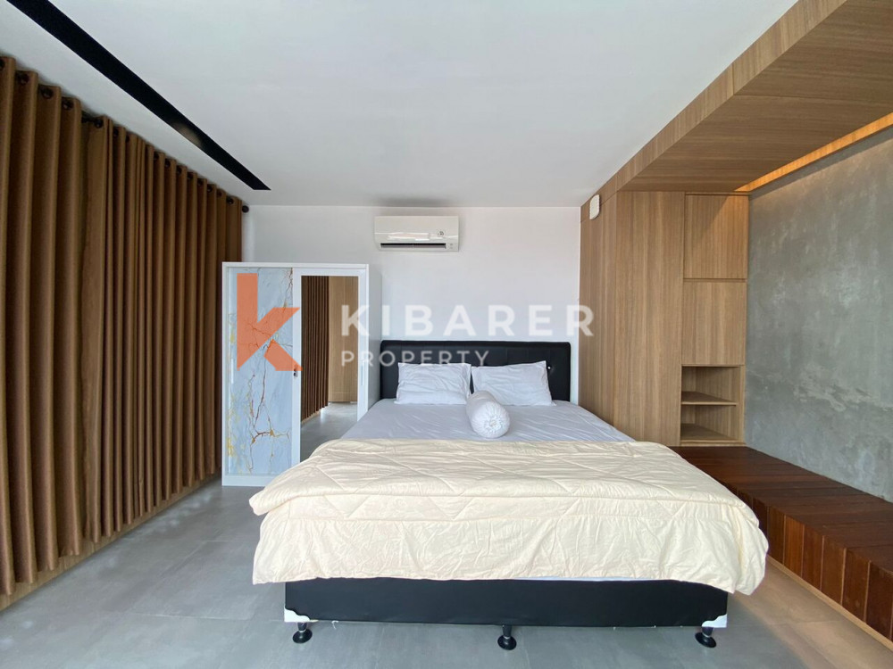 Modern Five-Bedroom Closed Living Villa Located in Jimbaran — image 13