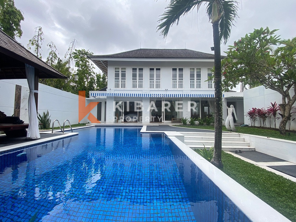 Gorgeous Three Bedroom Villa situated in quiet Umalas area