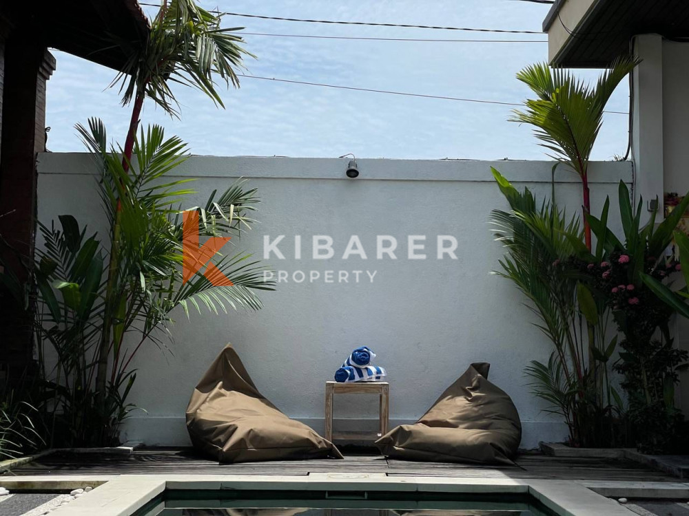 Charming Two Bedroom Villa perfectly situated in Canggu — image 9