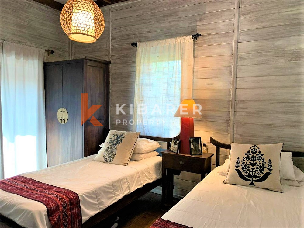 Near the Beach Beautiful Four-Bedroom Villa Located in Berawa — image 15