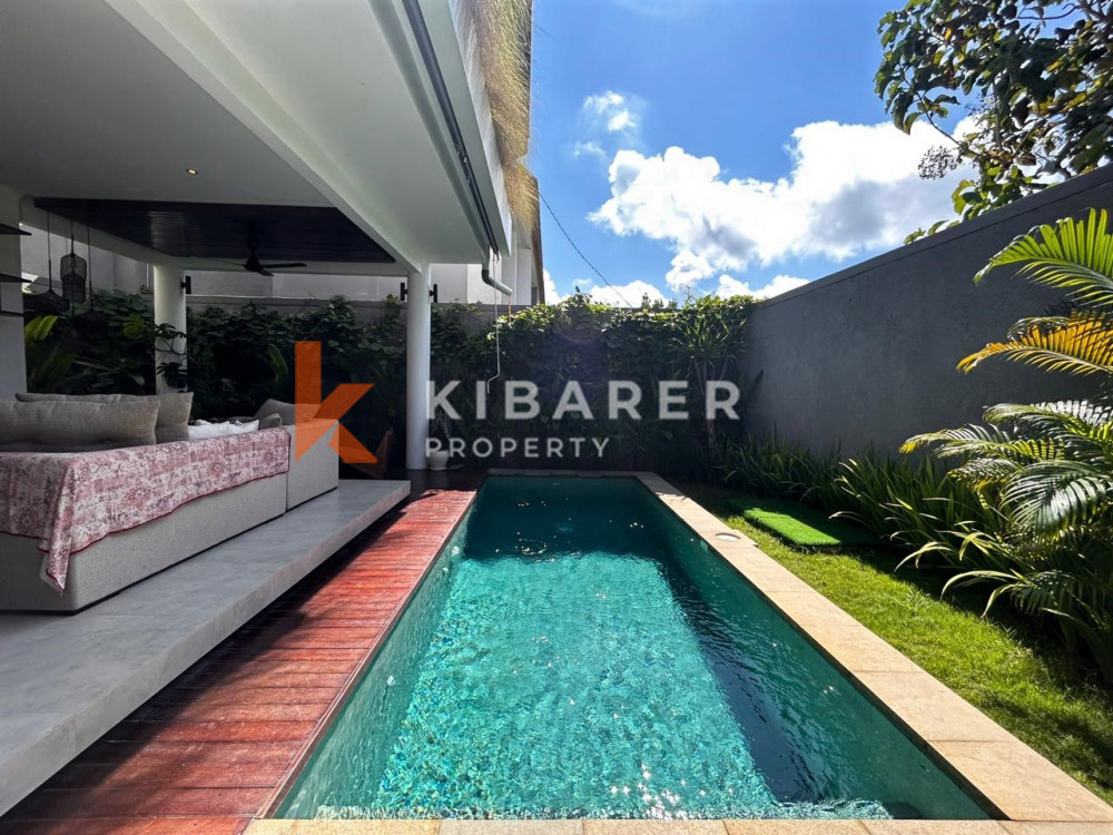 Modern Three Bedroom Villa with Open Space Living Room Nestled in Ungasan — image 2