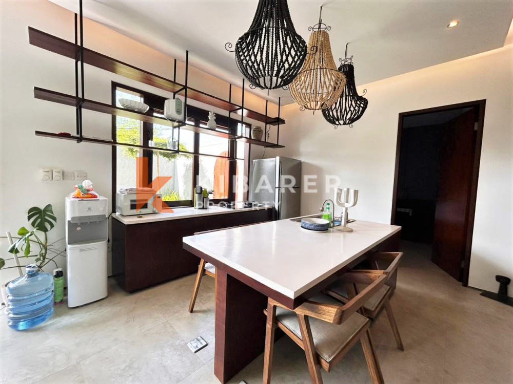 Modern Three Bedroom Villa with Open Space Living Room Nestled in Ungasan — image 8
