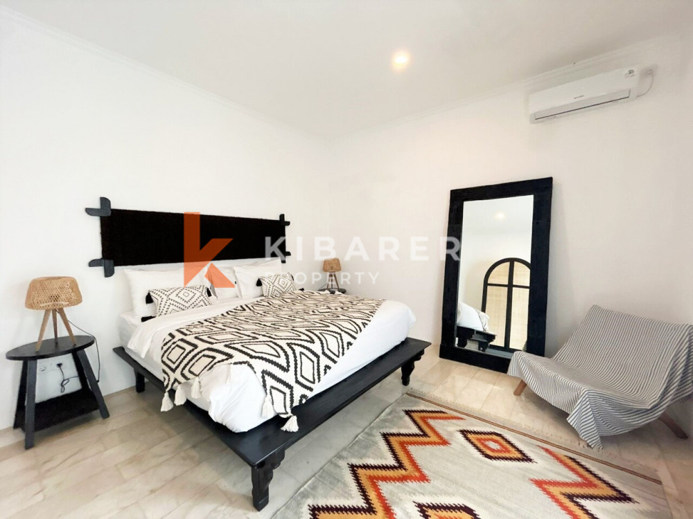 Newly Built Two-Bedroom Villa with Enclosed Living Room Located in Padonan — image 8