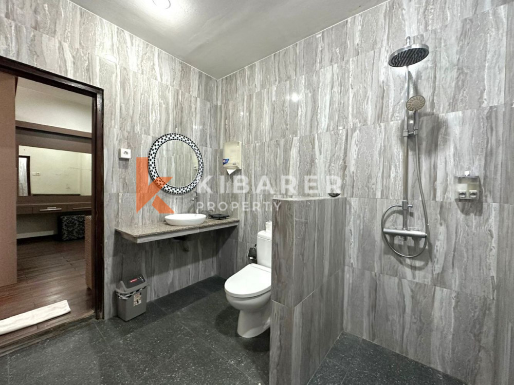 Cozy Two Bedroom Open Living Villa at Villa Complex in Seminyak — image 9