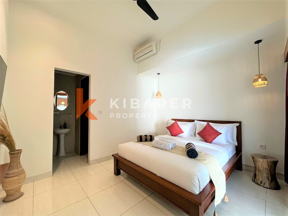 Cozy Two Bedrooms Closed Living Villa In Berawa — image 8