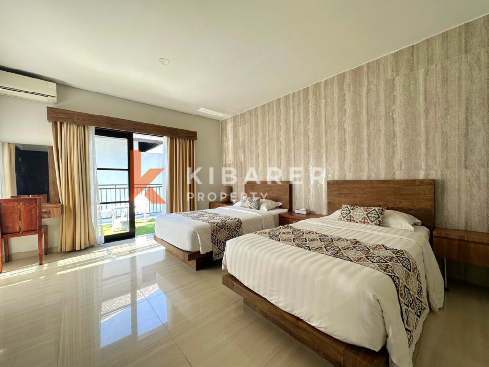 Beautiful Three-Bedroom Villa in Jimbaran — image 18