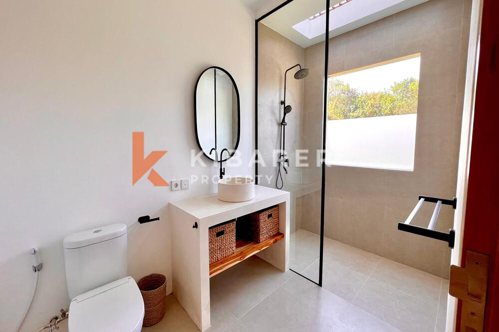 Elegant 3-Bedroom Mediterranean Villa in Pererenan — image 12