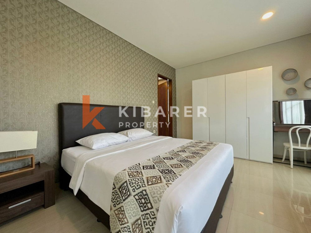 Beautiful Open Two-Bedroom Villa in a Complex in Jimbaran — image 11