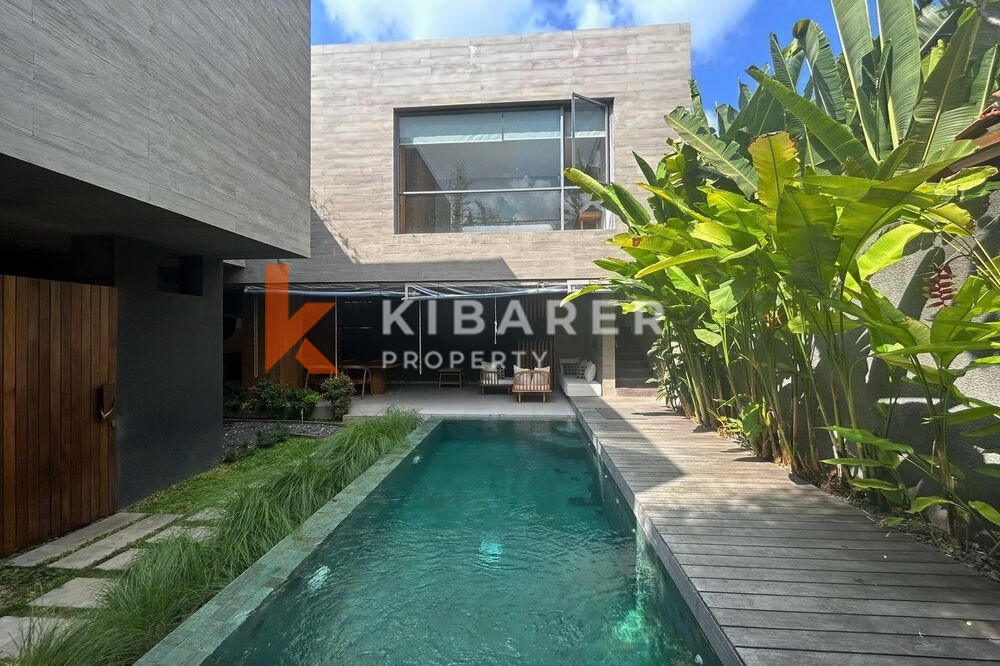Stylish Two Bedroom Open Living Room Villa Nestled in Umalas — image 1