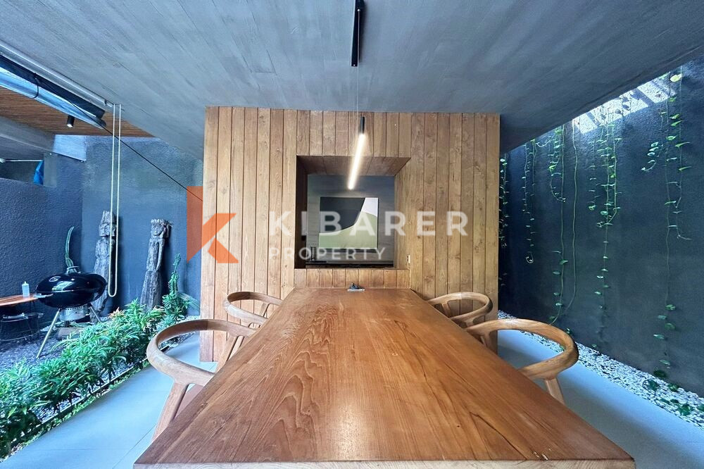 Stylish Two Bedroom Open Living Room Villa Nestled in Umalas — image 7