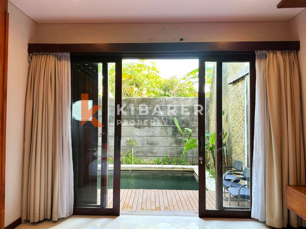 Homey Three Bedroom Villa Strategically Located in Seminyak — image 9