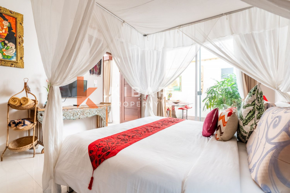 Beautiful Three Bedroom Enclosed Living at Villa Complex in Seminyak — image 16