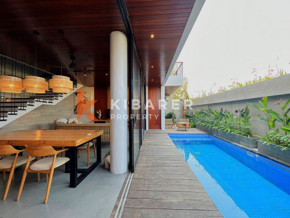 Brand New Stunning Three Bedroom Enclosed Living Villa in Seminyak — image 2