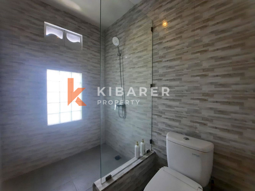 Great Location Two Bedroom Closed Living Boutique Villa in Seminyak — image 13
