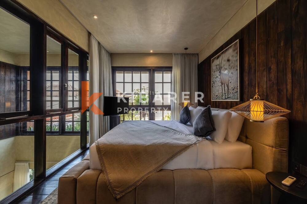 Modern Industrial Two-Bedroom Villa Located in Ungasan — image 12