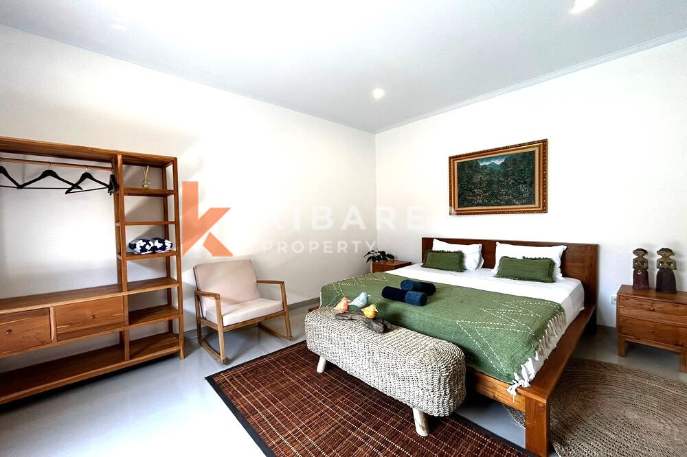 Tropical Three Bedroom Private Pool Villa Strategically Set in Umalas — image 9