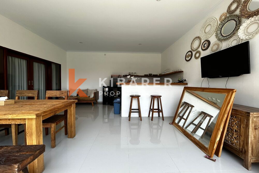 Tropical Three Bedroom Private Pool Villa Strategically Set in Umalas — image 8