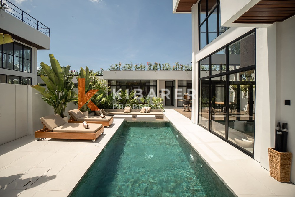 Stunning Four Bedroom Villa Walking Distance to Pererenan Beach