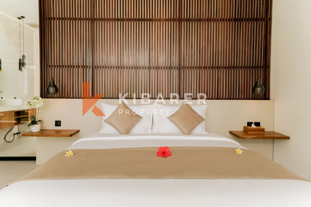 Stunning Four Bedroom Villa Walking Distance to Pererenan Beach — image 16