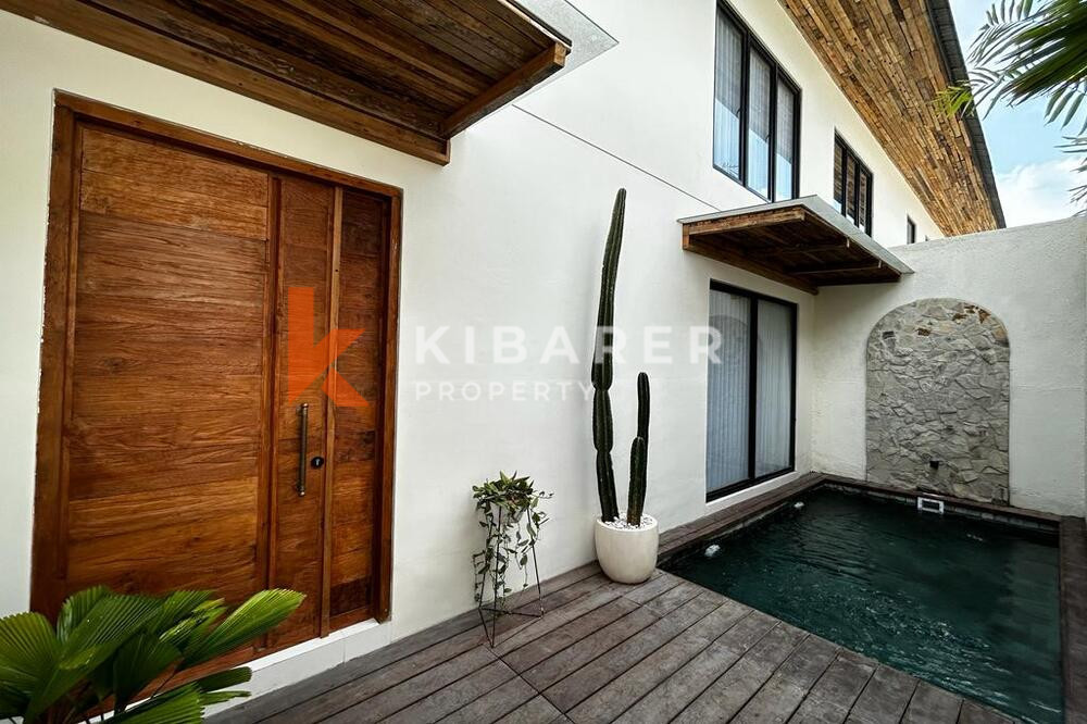Mediterranean Two Bedroom Enclosed Living Room Villa Set in Kerobokan