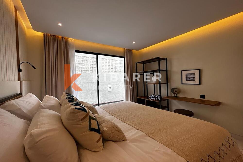 Mediterranean Two Bedroom Enclosed Living Room Villa Set in Kerobokan — image 11