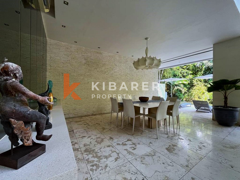 Four-Bedroom Enclosed Villa with Jungle View in Semer-Kerobokan — image 12