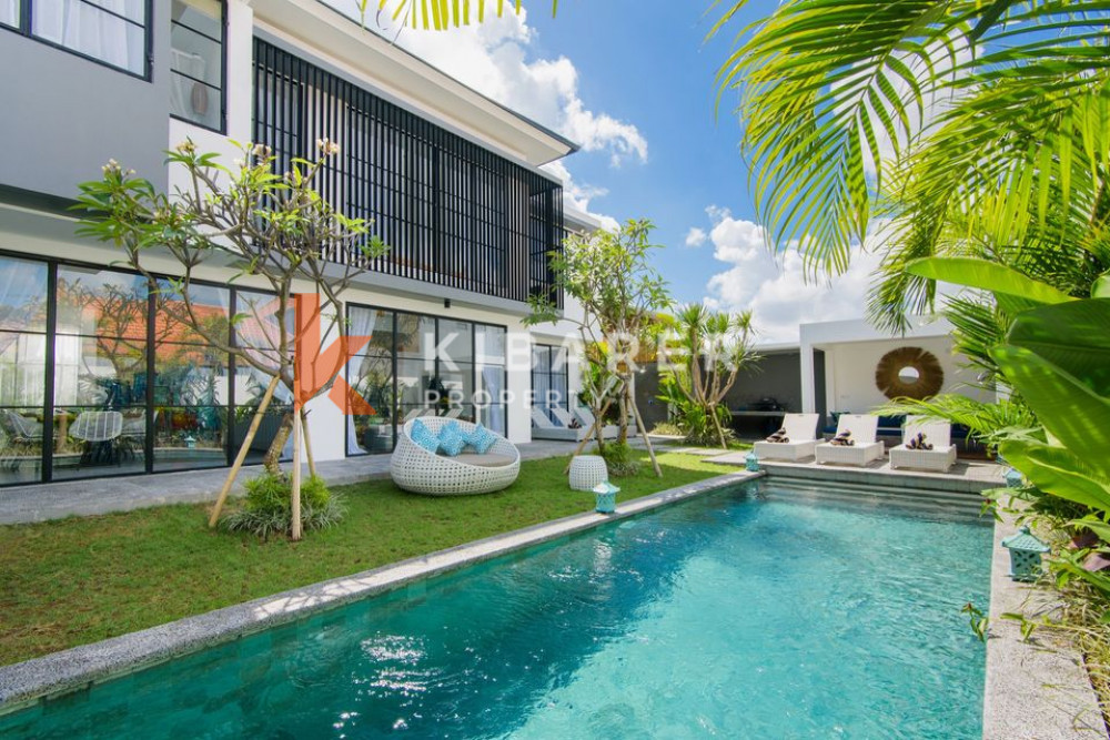 Beautiful Four-Bedroom Villa Well Located in Canggu