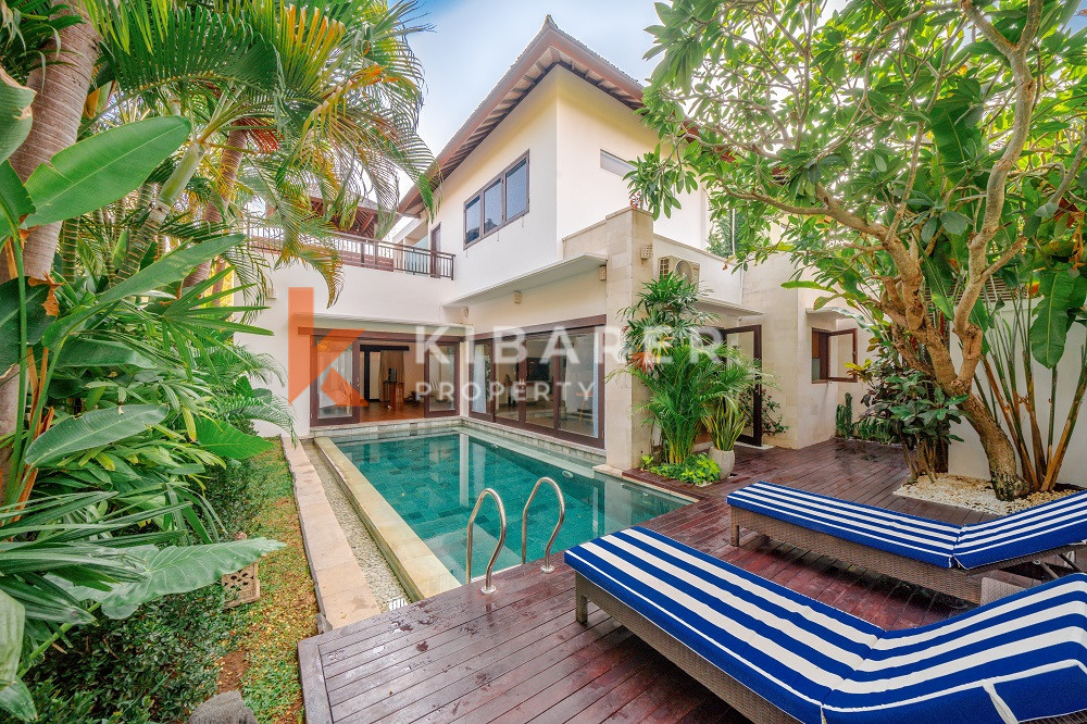 Stylish Two Bedroom Closed Living Villa With Pool Situated in Bumbak — image 2