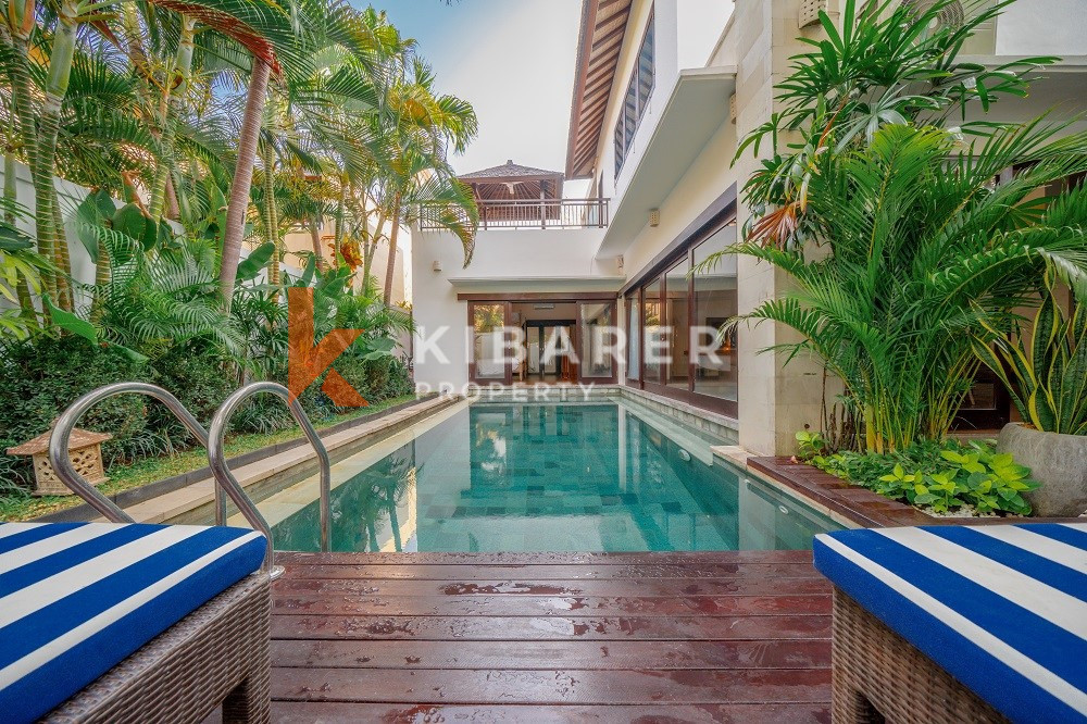 Stylish Two Bedroom Closed Living Villa With Pool Situated in Bumbak — image 1