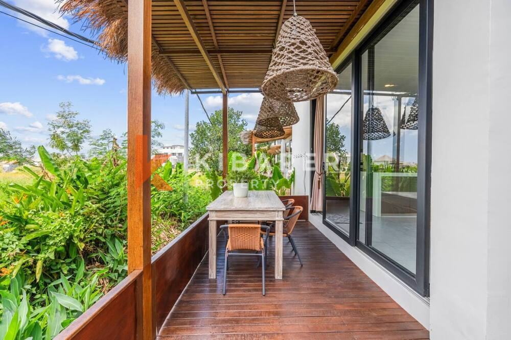 Wonderful Four Bedroom Enclosed Living Villa Located in The Heart of Canggu — image 4