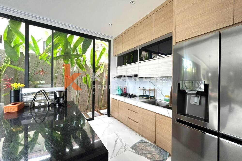Luxury Five Bedroom Villa Ocean View Situated in Ungasan — image 9