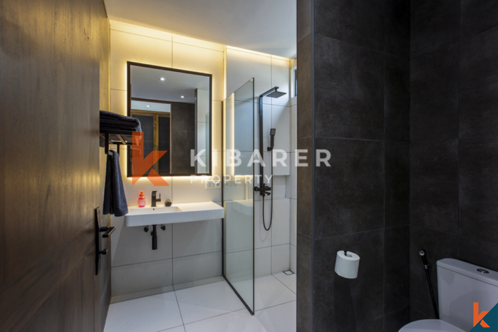 Luxurious High End Three Bedrooms Enclosed Living Villa Situated In Drupadai Seminyak — image 16