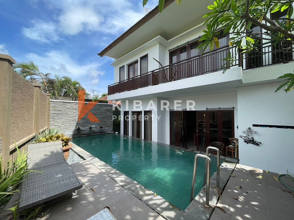 Welcoming Three-Bedroom Villa Nestled in Canggu