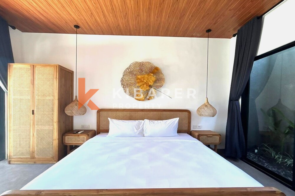 Modern Two-Bedroom Concrete Industrial Style Villa in Pererenan — image 10
