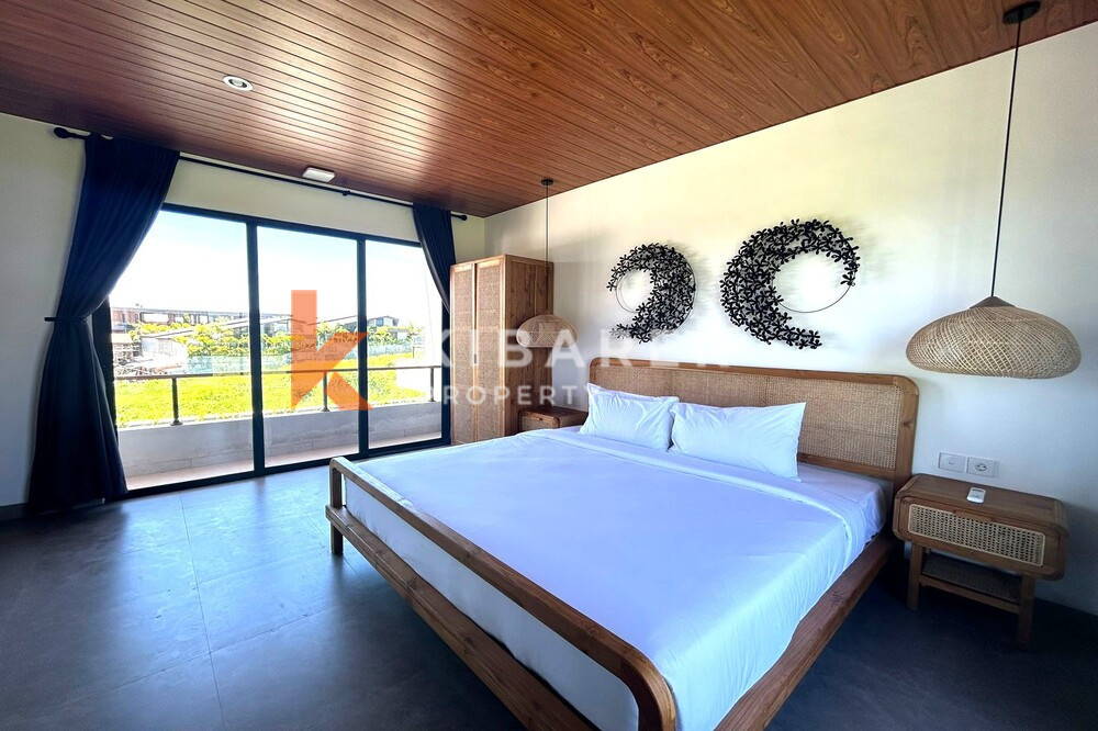 Modern Two-Bedroom Concrete Industrial Style Villa in Pererenan — image 13