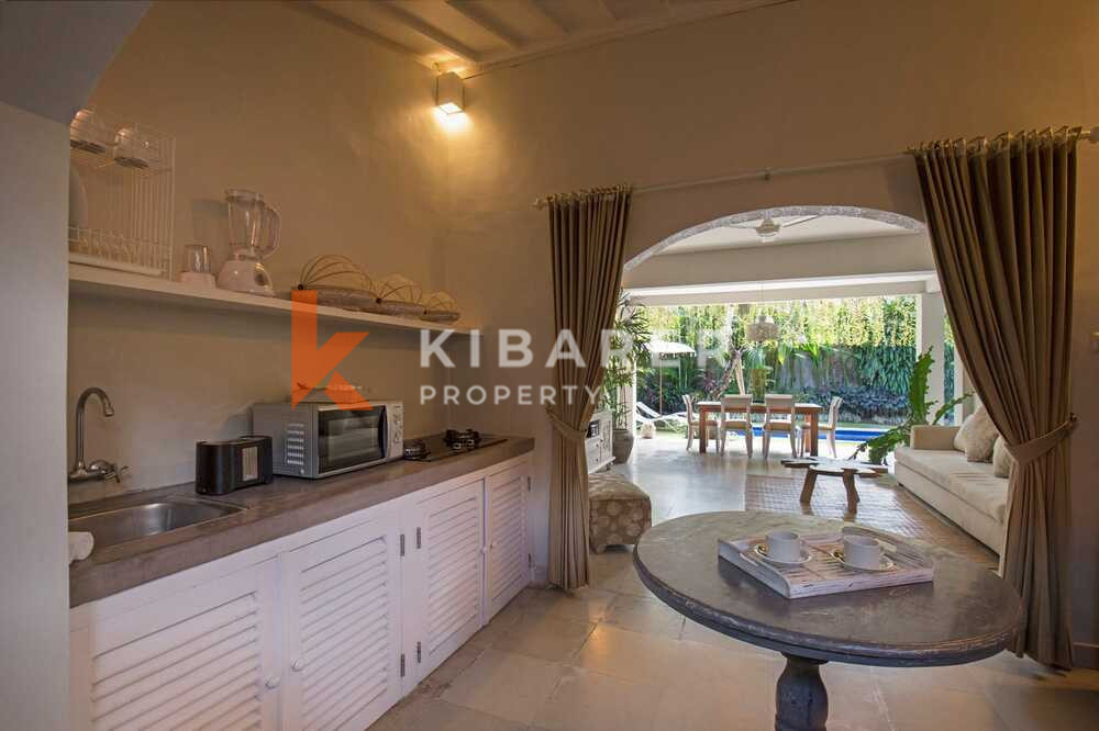 Peacefully Two Bedroom Open Living Villa Nestled in Seminyak — image 8