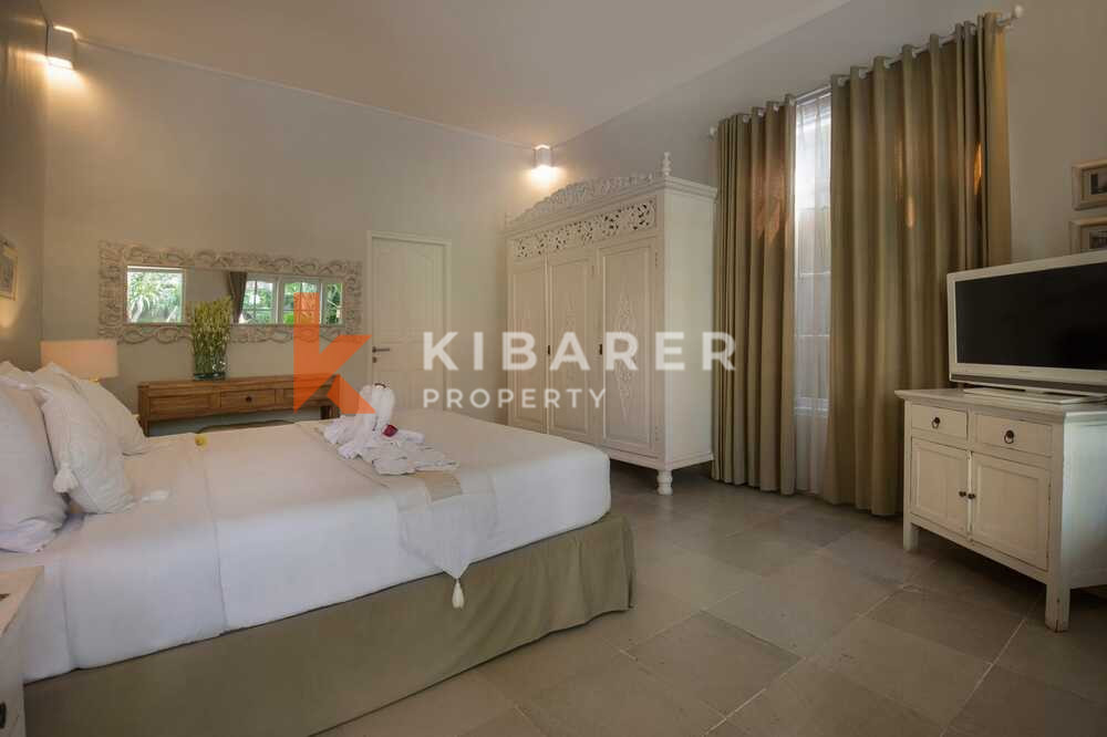Peacefully Two Bedroom Open Living Villa Nestled in Seminyak — image 12