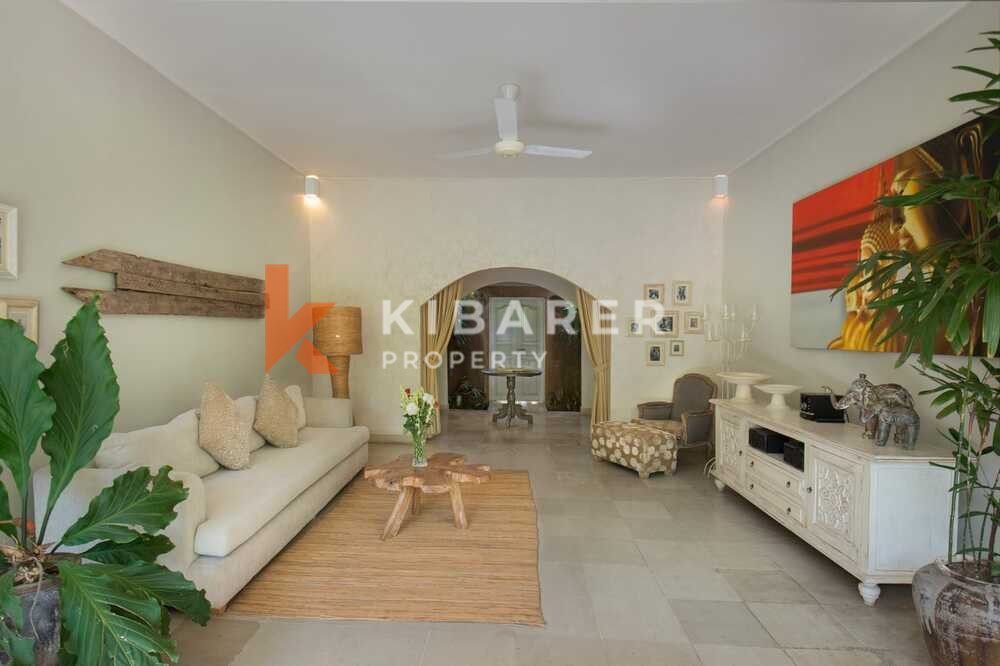Peacefully Two Bedroom Open Living Villa Nestled in Seminyak — image 5